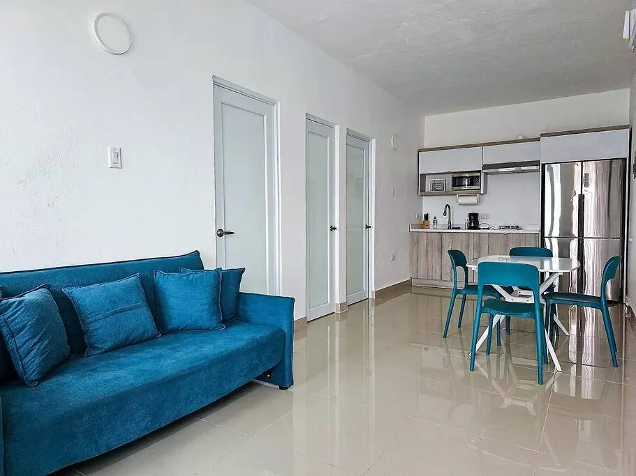 Centrally Located Villa With 3 Pools -Food & Beach Walking Distance Arecibo